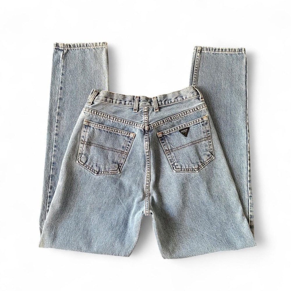 Guess 90s light wash straight leg jeans